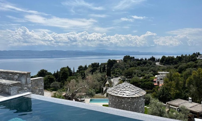 Amarinthos Villa | Windmills & The Villas-Aiolos ll