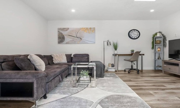 Calgary House | Winston Suite 2BR 1BA - Carriage Suite with Garage