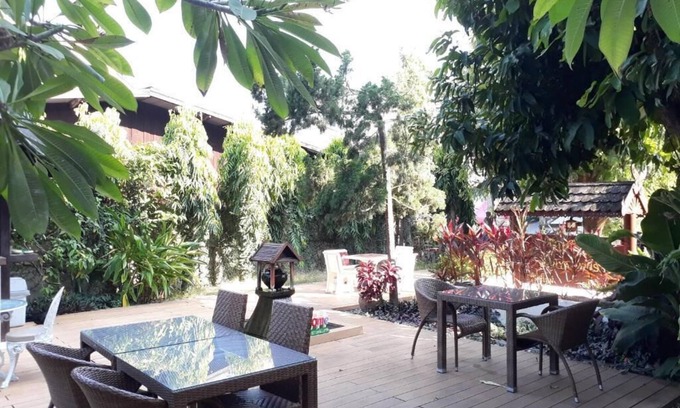Wua Lai Hotel | Wiriya House