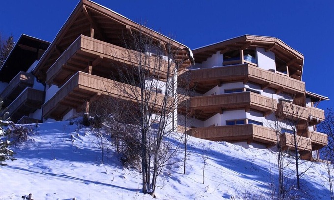 Mosern Apartment | with stunning panoramic views and the Tyrolean mountains