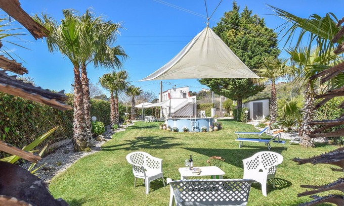 Partanna House | Wonderful cottage in the countryside, with great outdoor space to feel at home.