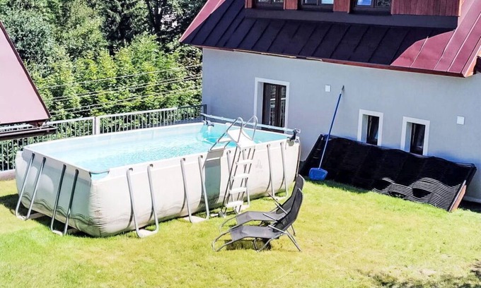 Tanvald House | Wonderful private villa for 8 people with WIFI, TV, patio, pets allowed, panoramic view and park.