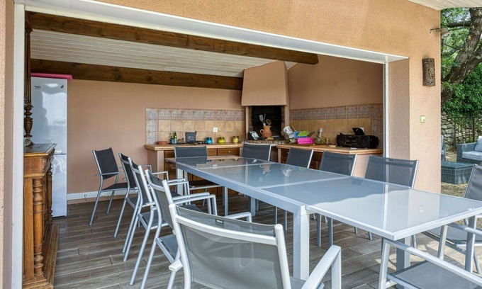 Sabran House | Wonderful private villa for 5 people with WIFI, A/C, private pool, TV and terrace