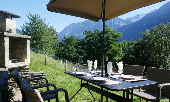 Negrentino House | Wonderful private villa for 6 guests with WIFI, TV and pets allowed
