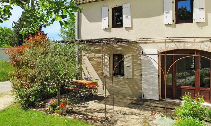 La Touche Villa | Wonderful private villa for 2 guests with WIFI, TV, terrace and pets allowed