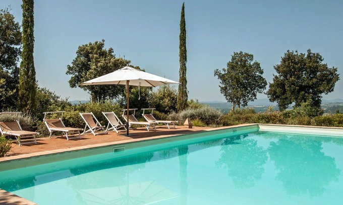 Camigliano Villa | Wonderful private villa for 12 guests with private pool, A/C, WIFI, TV, panoramic view and parking