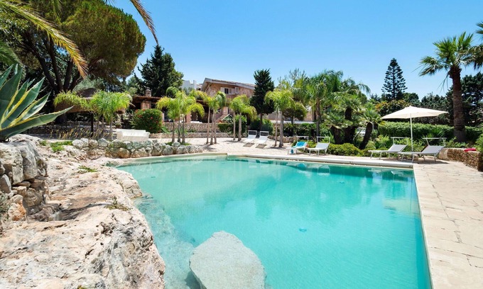 Plemmirio Villa | Wonderful private villa for 10 people with A/C, WIFI, private pool, TV and terrace