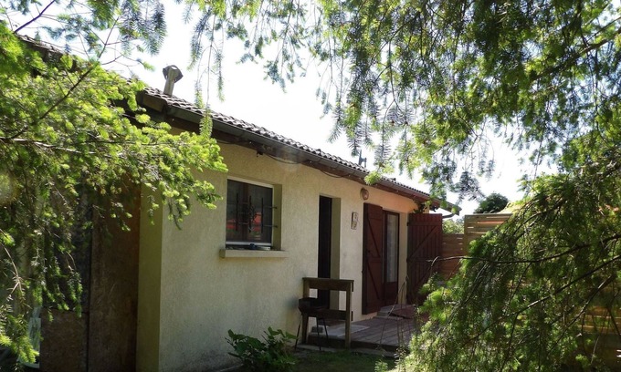 Mimizan Villa | Wonderful private villa for 3 people with WIFI, TV, terrace, pets allowed and parking
