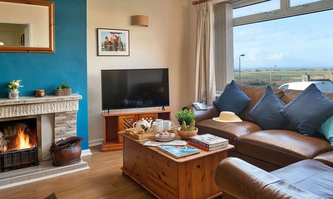 Dyffryn Ardudwy House | Wonderful villa for 6 guests with WIFI and pets allowed