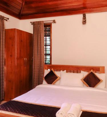 Somvarpet House | Wood Clusters