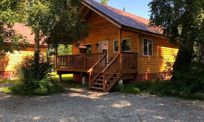 Talkeetna Cabin | Woodland View Backwoods Cabins at Susitna Lodge