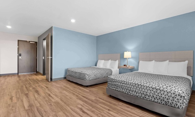 Centennial Hotel | WoodSpring Suites Centennial - Denver Tech Center