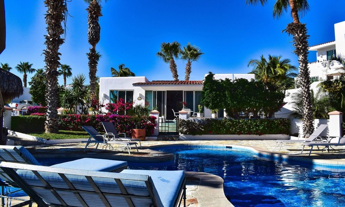 El Tezal House | WORK REMOTELY & RELAX IN BEAUTIFUL 3BD HOME