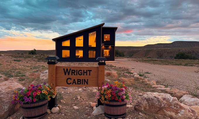 Shell Cabin | Wright Cabin at Ever Sky Ranch