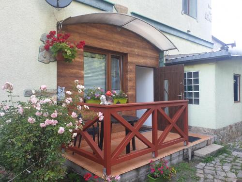 Cieplice Apartment | Wrzosówka pokój z aneksem