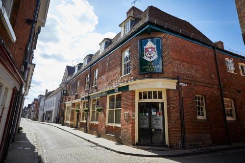 Winchester Hotel | Wykeham Arms