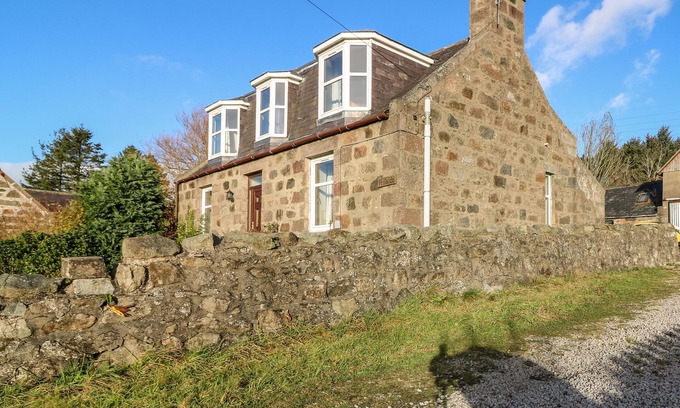 Aberdeen Cottage | WYNFORD HOLIDAY COTTAGE, family friendly in Kingswells