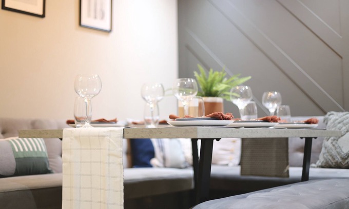 Blackpool House | Xxfabulousxx 4 bed Semi Sleeps 8