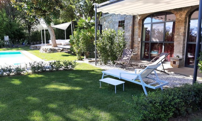 Oltrarno Apartment | YHFlorence - con piscina privata uso esclusivo e hammam