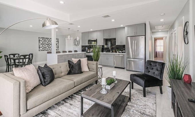 Spring Branch East House | You'll get the house all to yourself!