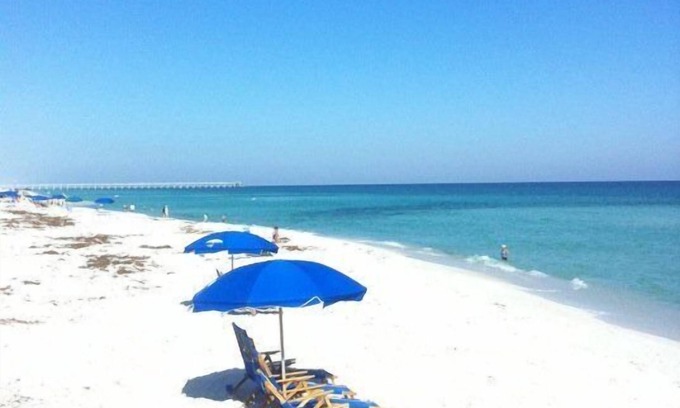 Navarre Beach Condo | Your Beachfront Oasis Awaits!