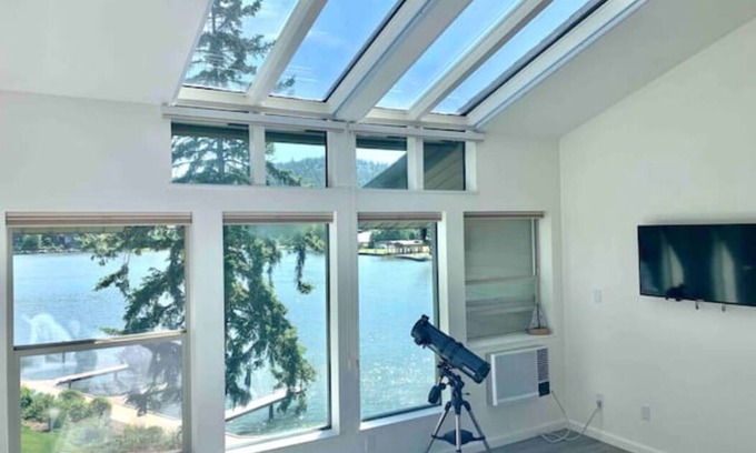 Bigfork Condo | Your Condo on the Lake with amazing views!