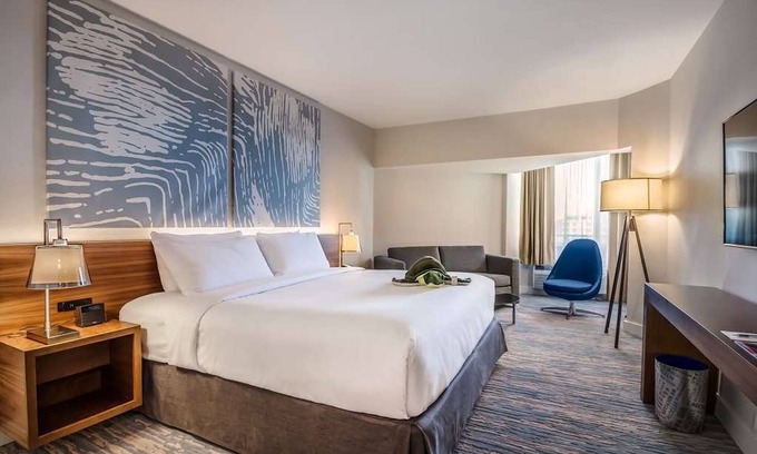 Central Beach Resort | Your Home Away From Home! Ocean View, Onsite Pool!