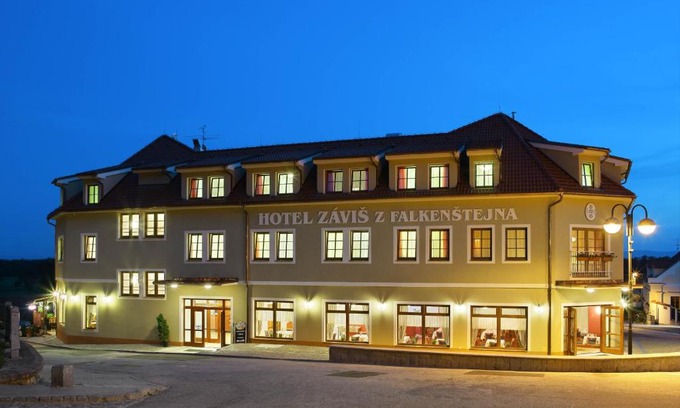 Hluboka nad Vltavou Hotel | Záviš z Falkenštejna