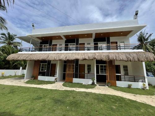 General Luna Hotel | Zand Pointes Suites