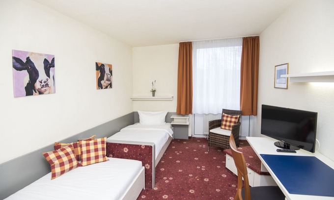 Muehlhausen im Taele Hotel | Zentral an der A8