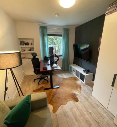 Kernstadt Apartment | Zentrale Wohnung 1OG mit WLAN & Kaffee