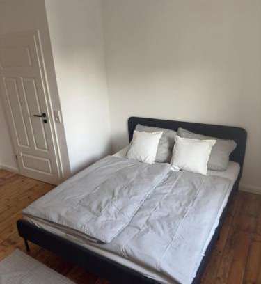 Haarenesch House | Zentrales Zimmer mit Altbaucharme