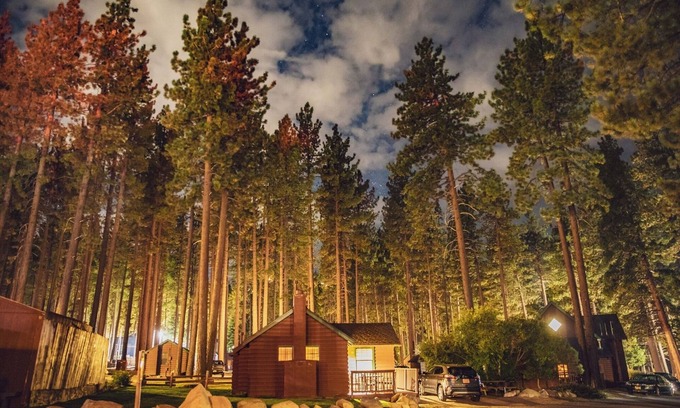 Zephyr Cove Hotel | Zephyr Cove Resort