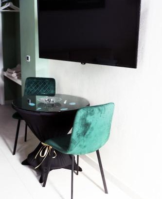 Monte di Procida House | Zibakhome