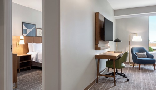 Suite, 1 King Bed