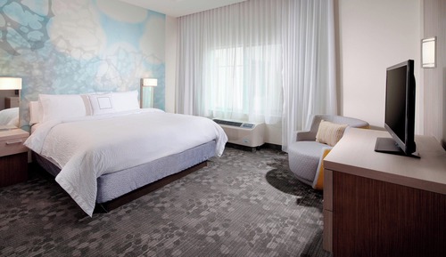 Suite, 1 Bedroom (Mobility/Hearing Accessible, Tub)