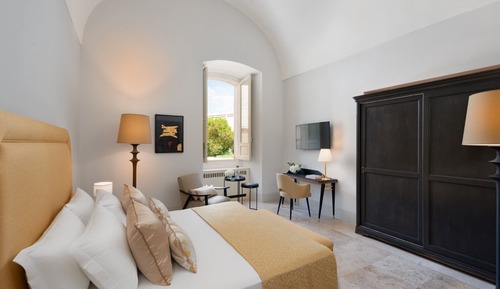 Superior Double or Twin Room, Garden View