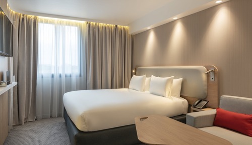 Standard Room, 1 Queen Bed with Sofa bed (Free Breakfast)