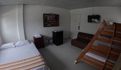 Family Room, Multiple Beds, Ensuite