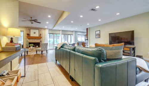 House (4 Bedrooms)