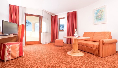 Superior Suite