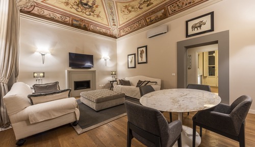Premium Apartment