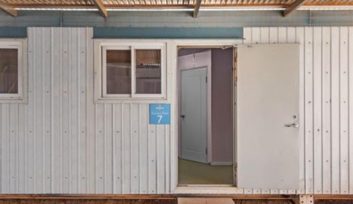 Economy Ensuite Room