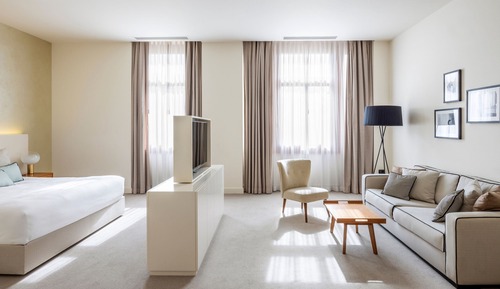 Premium Room, 1 King Bed