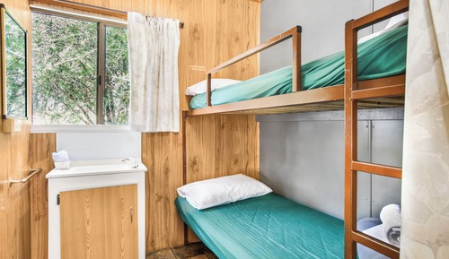 Budget One Bedroom Park Cabin