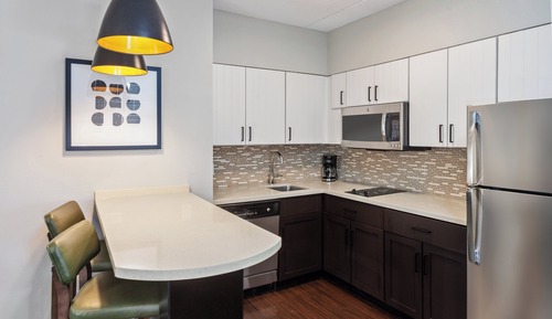 Suite, 1 Bedroom, Accessible, Kitchen (Comm Access)