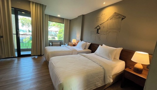Standard Twin Room