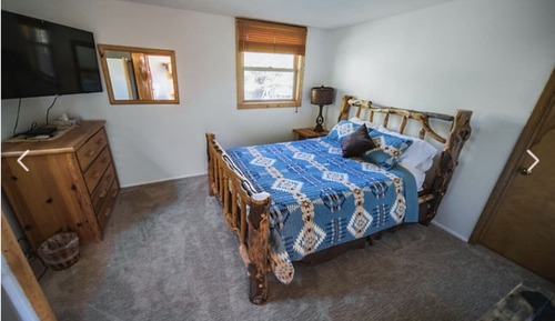 Single Room, 1 Queen Bed