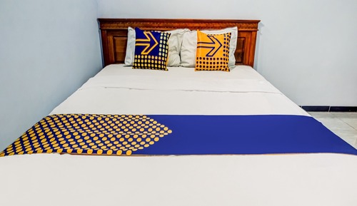 Basic Double Room