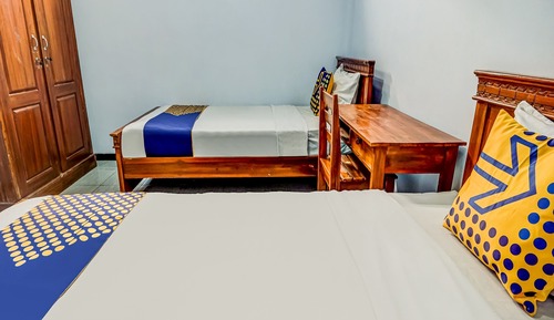 Basic Twin Room